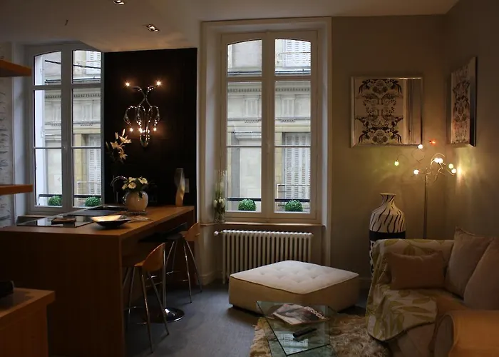 アパート スイートホーム ジャコバン アンジェ