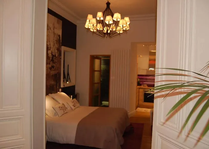 Suit'home Jacobins Apartment